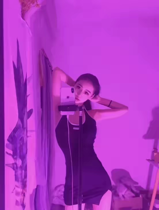 艺术学院的贝贝